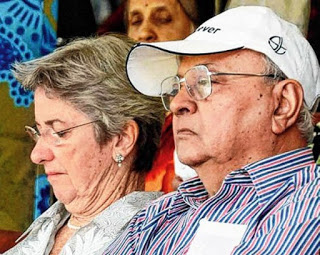 Anjali Tendulkar's father and mother