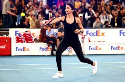 Deepika Padukone playing badminton photo