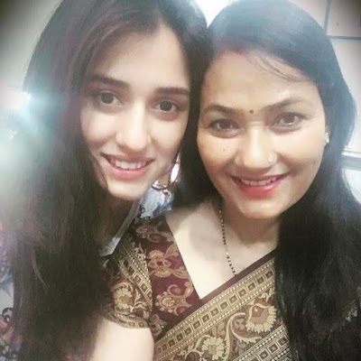 Disha Patani with her mother