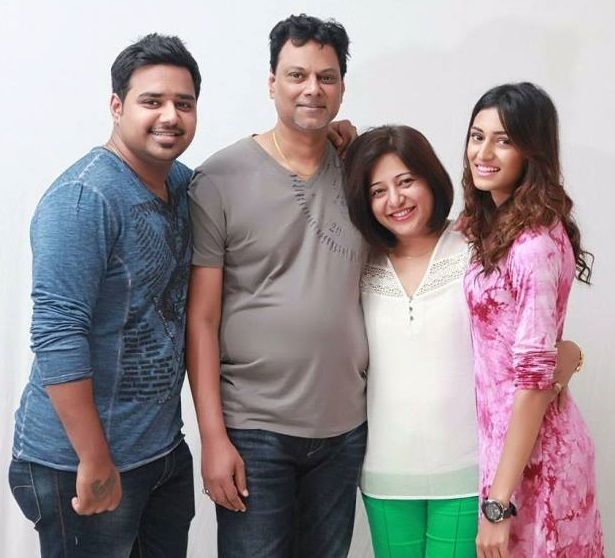 Erica Fernandes with Her family
