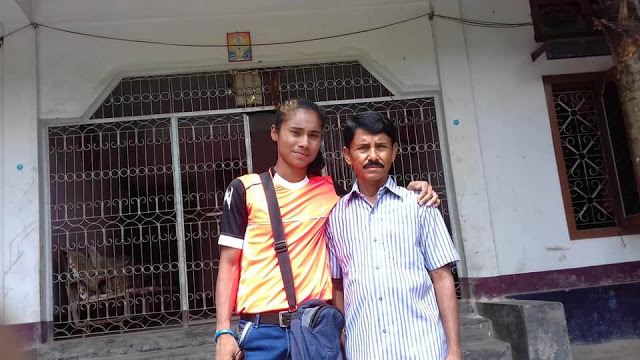 Hima Das with Her father