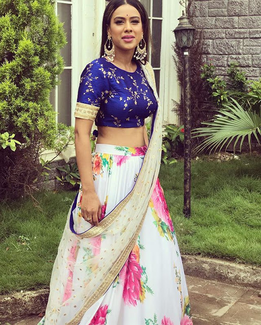 Nia Sharma Image