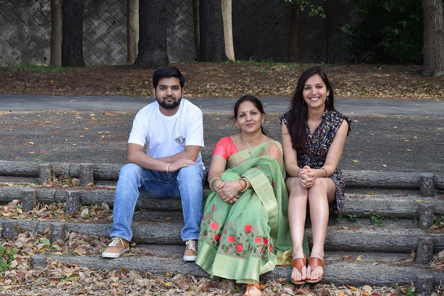 Sonal Chouhan with Mother and brother