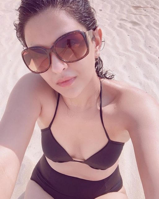 Deeksha Seth hot swimsuit photo from instagram