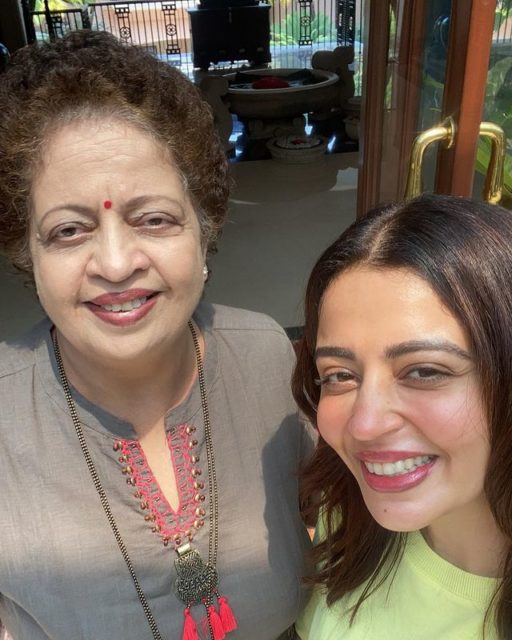 Neha Pendse with her mother Shubhangi Pendse